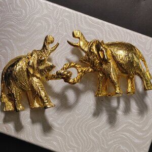 Mimi Di N 1972 Elephants Interlocking Statement Belt Buckles Vintage Gold Tone